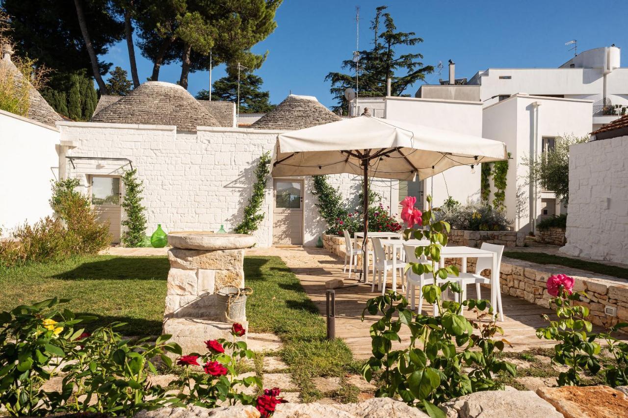 Trulli In Corte Альберобелло Экстерьер фото